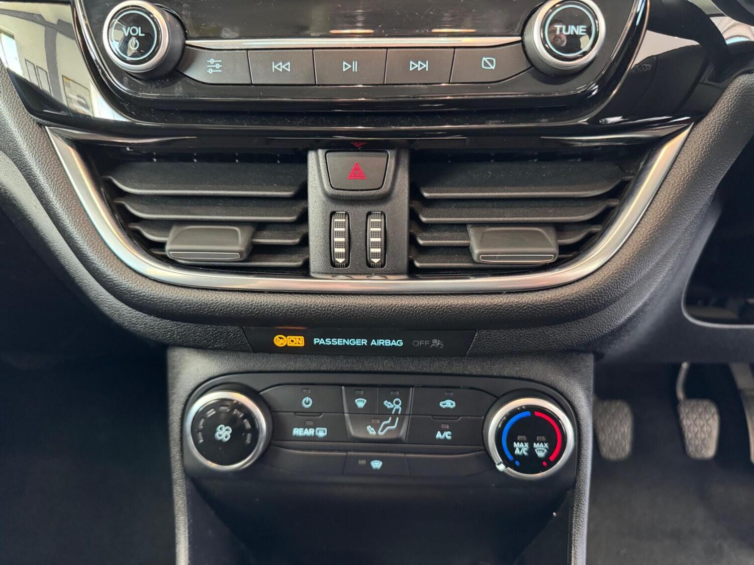 Used Ford Fiesta 2017 for sale - 77721366: Photo 33