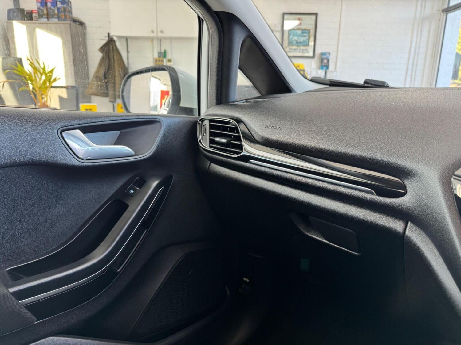 Used Ford Fiesta 2017 for sale - 77721366: Photo 43