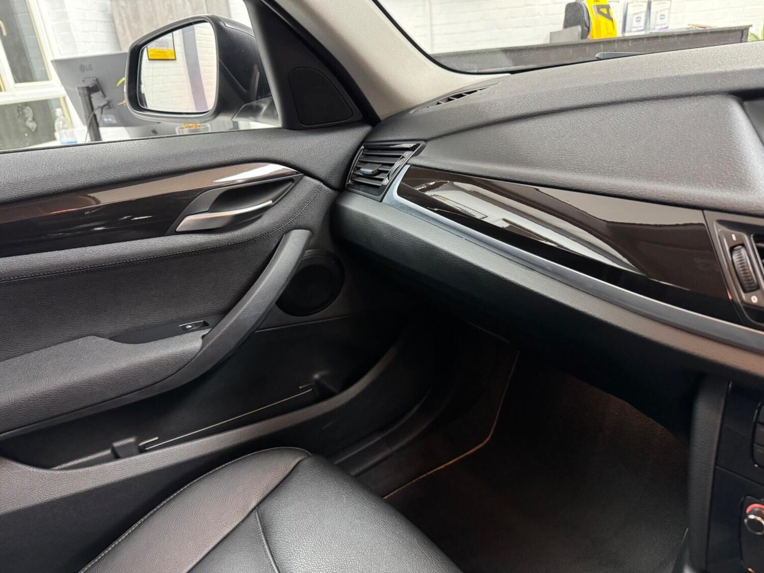 Used BMW X1 2015 for sale - 76605918: Photo 30