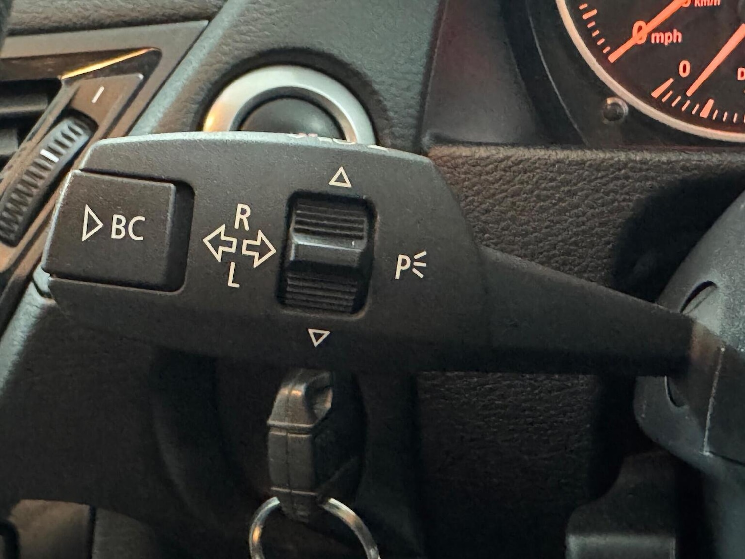 Used BMW X1 2015 for sale - 76605918: Photo 37