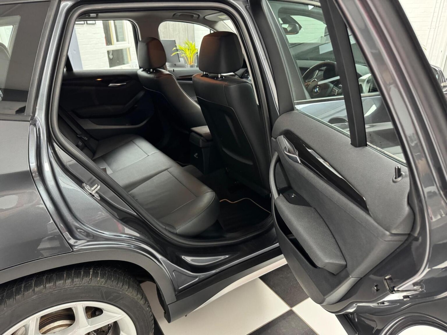 Used BMW X1 2015 for sale - 76605918: Photo 41