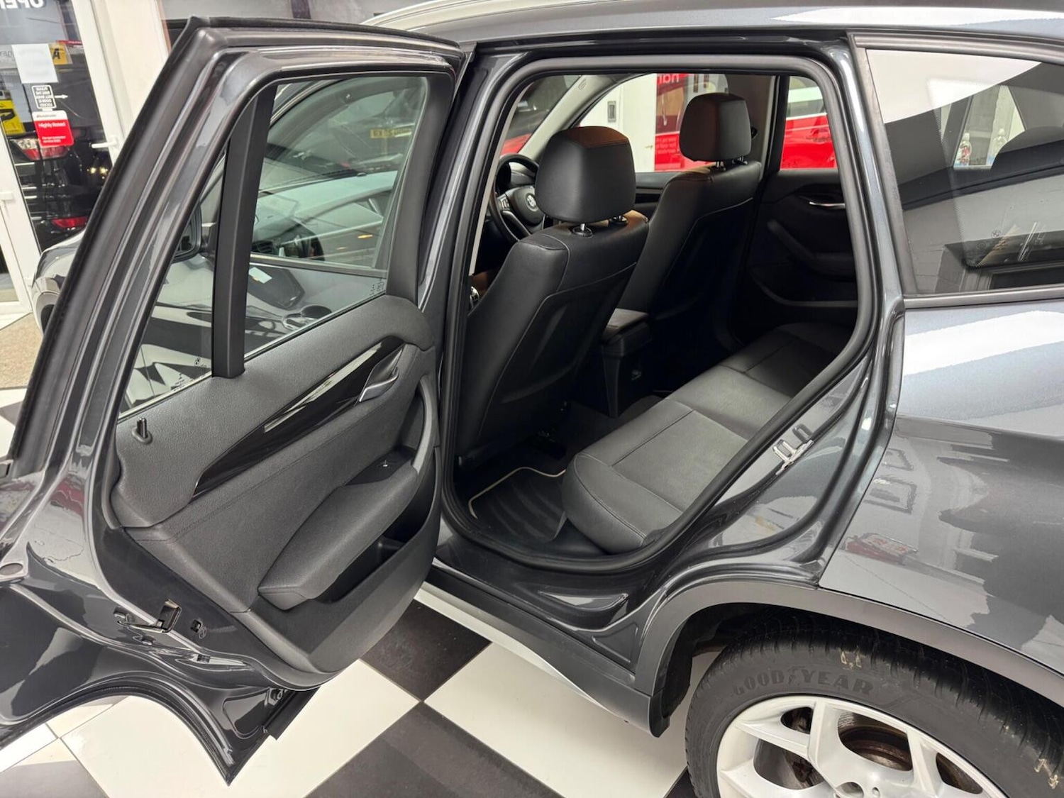 Used BMW X1 2015 for sale - 76605918: Photo 43