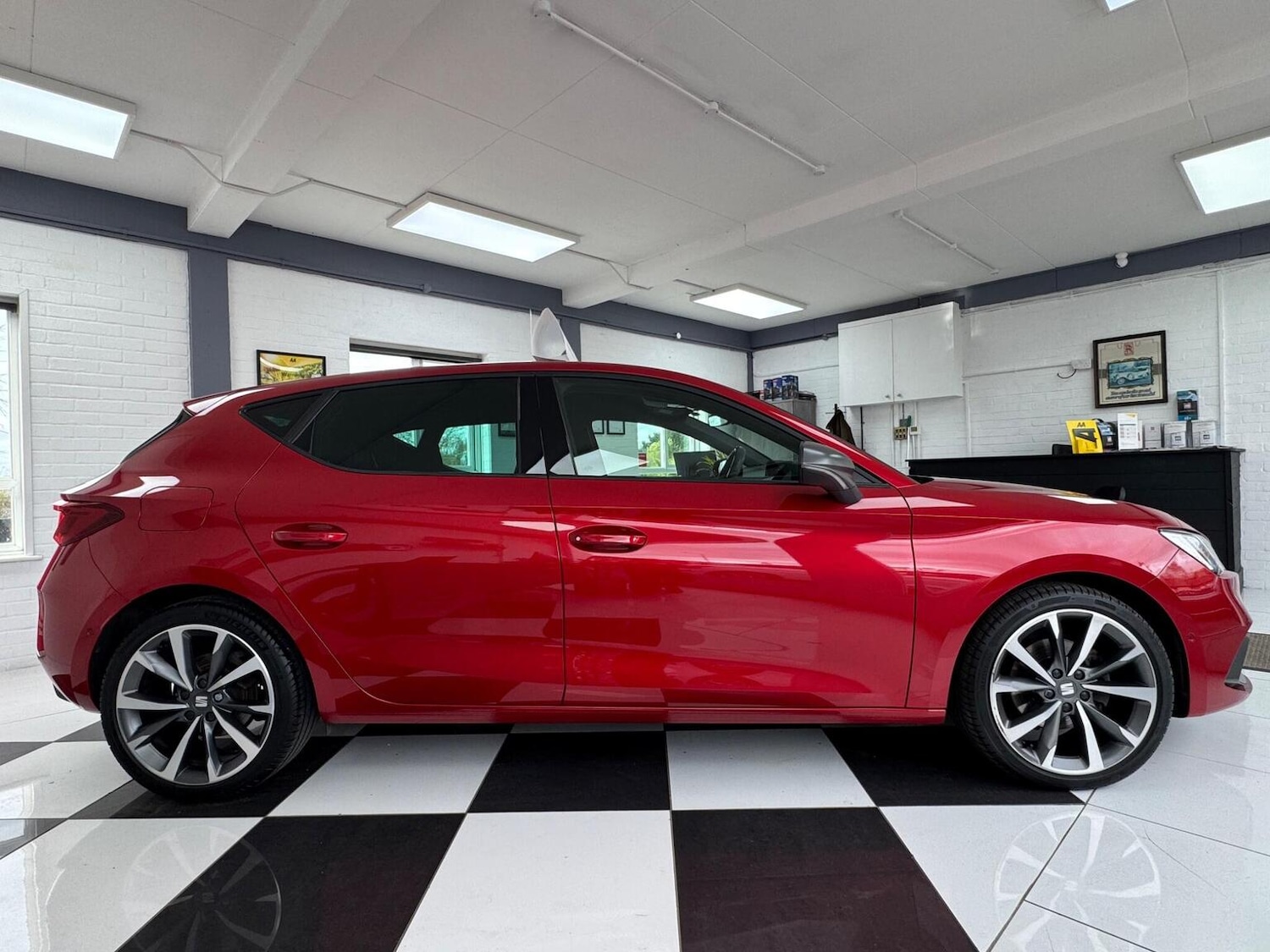 Used SEAT Leon 2021 for sale - 77851241: Photo 8