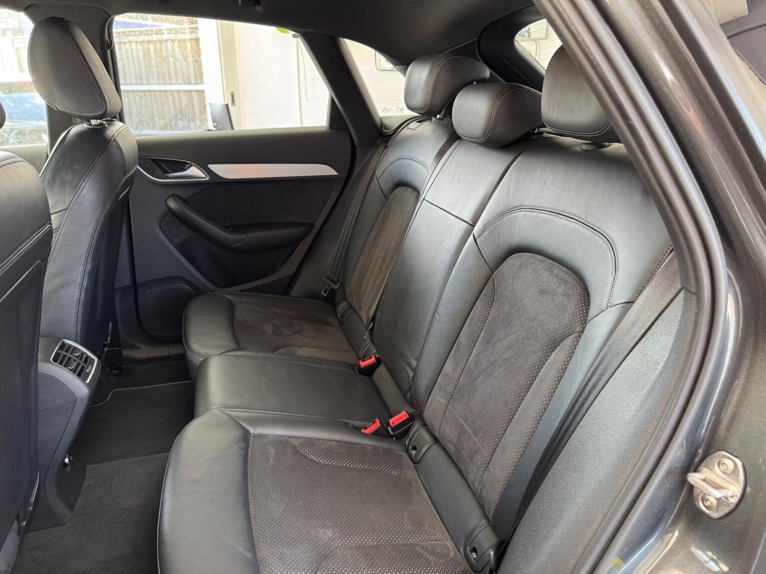 Used Audi Q3 2014 for sale - 76369277: Photo 18