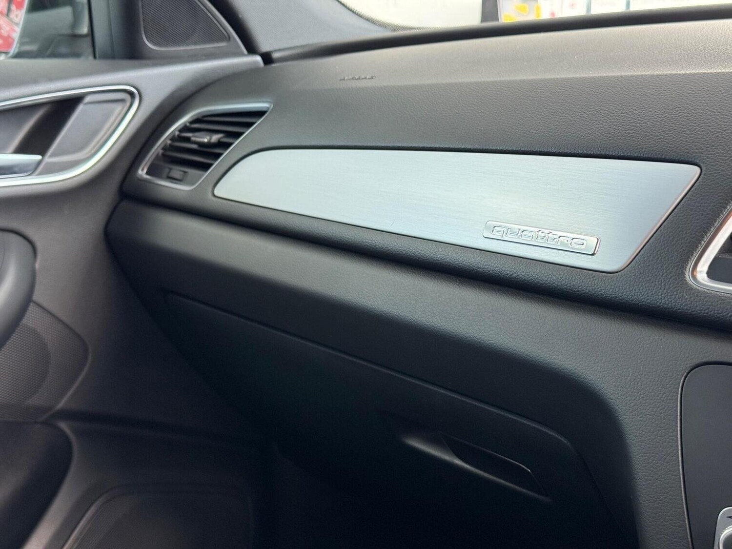 Used Audi Q3 2014 for sale - 76369277: Photo 50