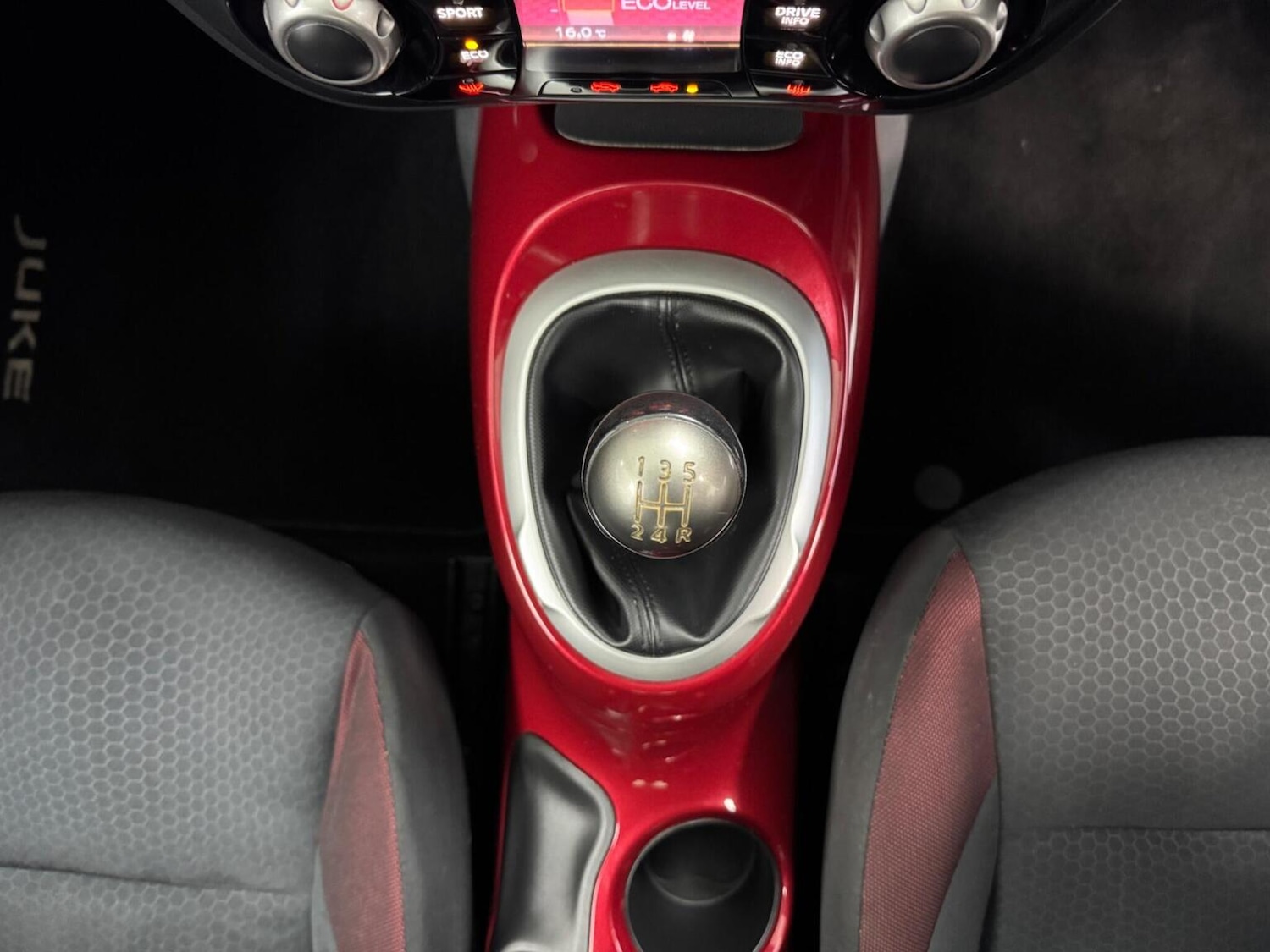 Used Nissan Juke 2012 for sale - 77807116: Photo 14