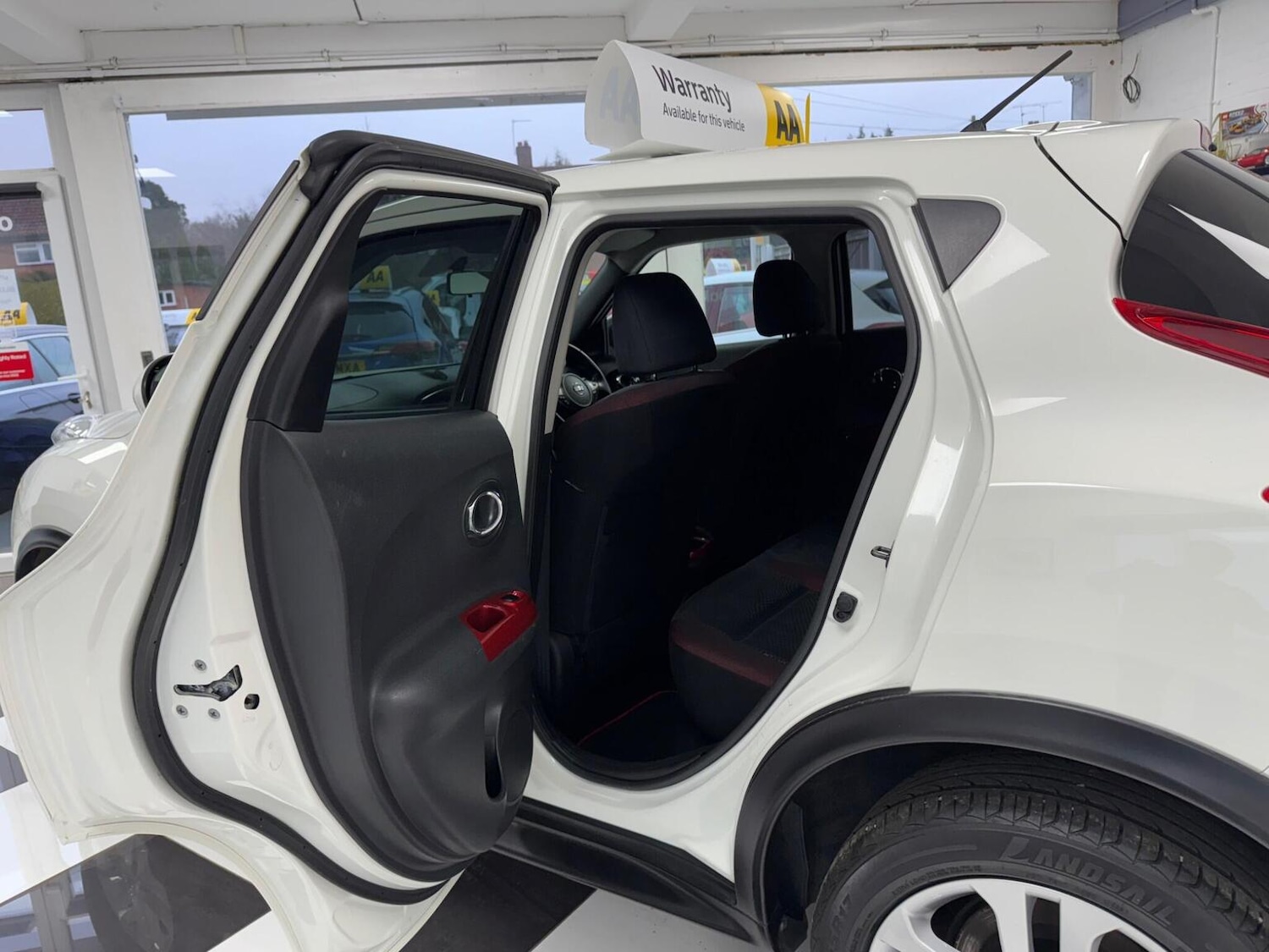 Used Nissan Juke 2012 for sale - 77807116: Photo 46