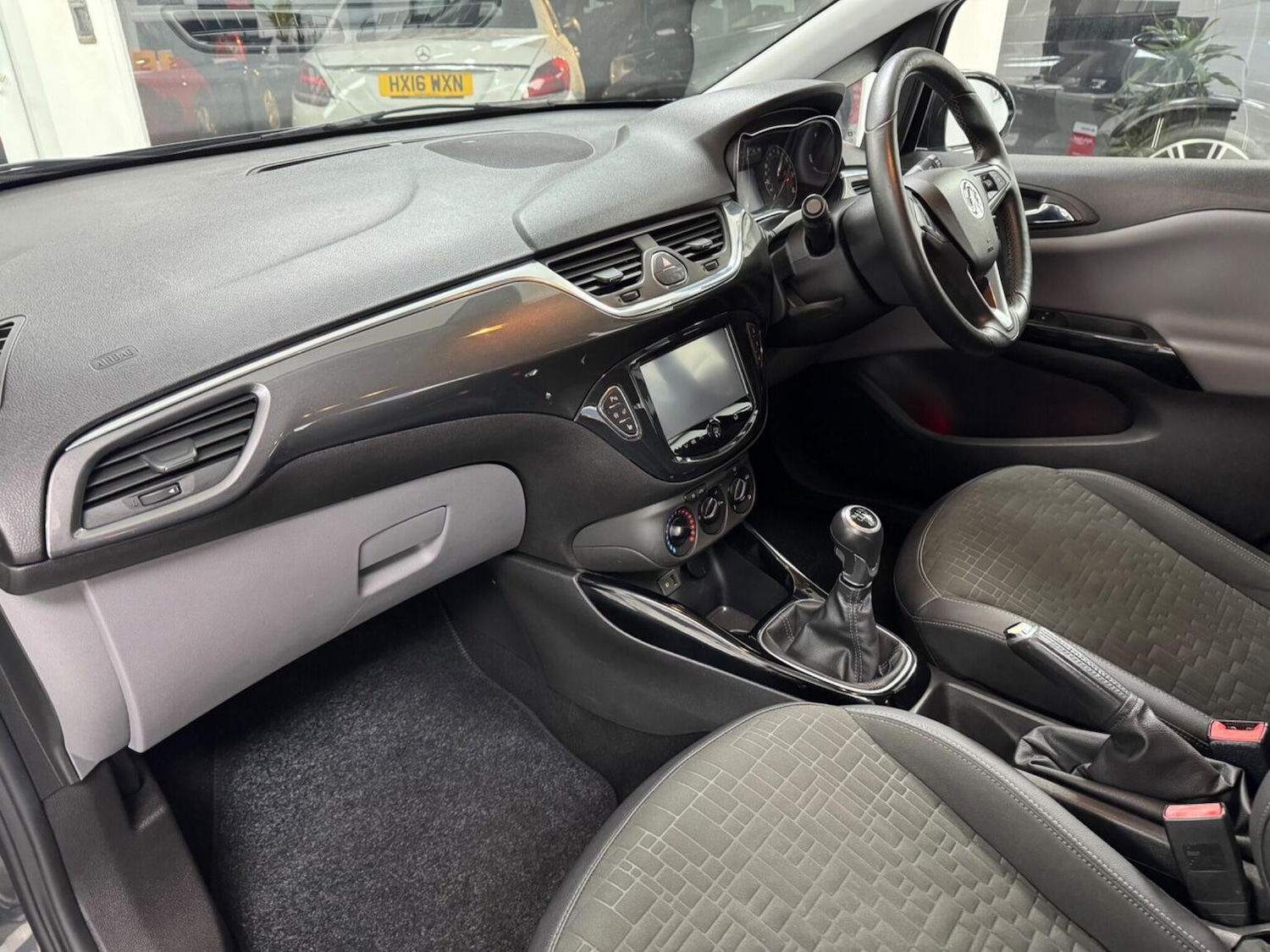 Used Vauxhall Corsa 2015 for sale - 77385190: Photo 11