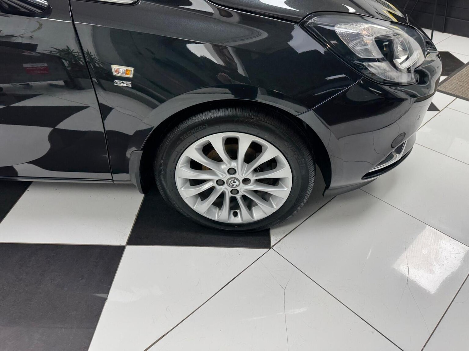 Used Vauxhall Corsa 2015 for sale - 77385190: Photo 27