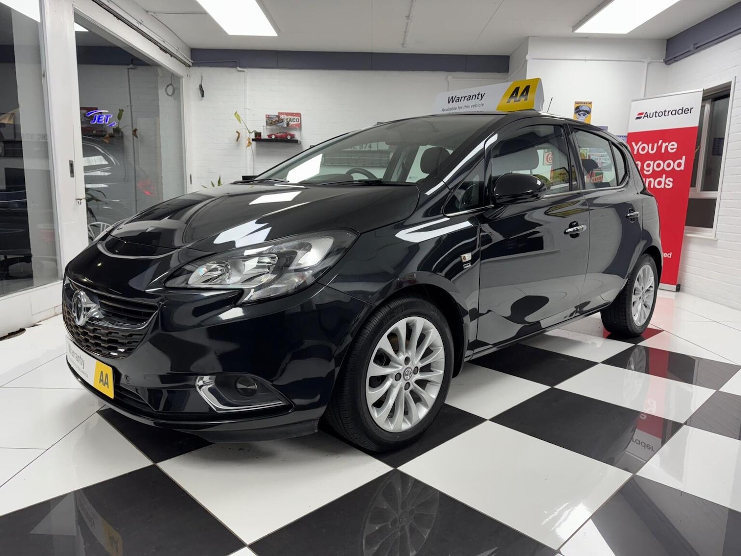 Used Vauxhall Corsa 2015 for sale - 77385190: Photo 3