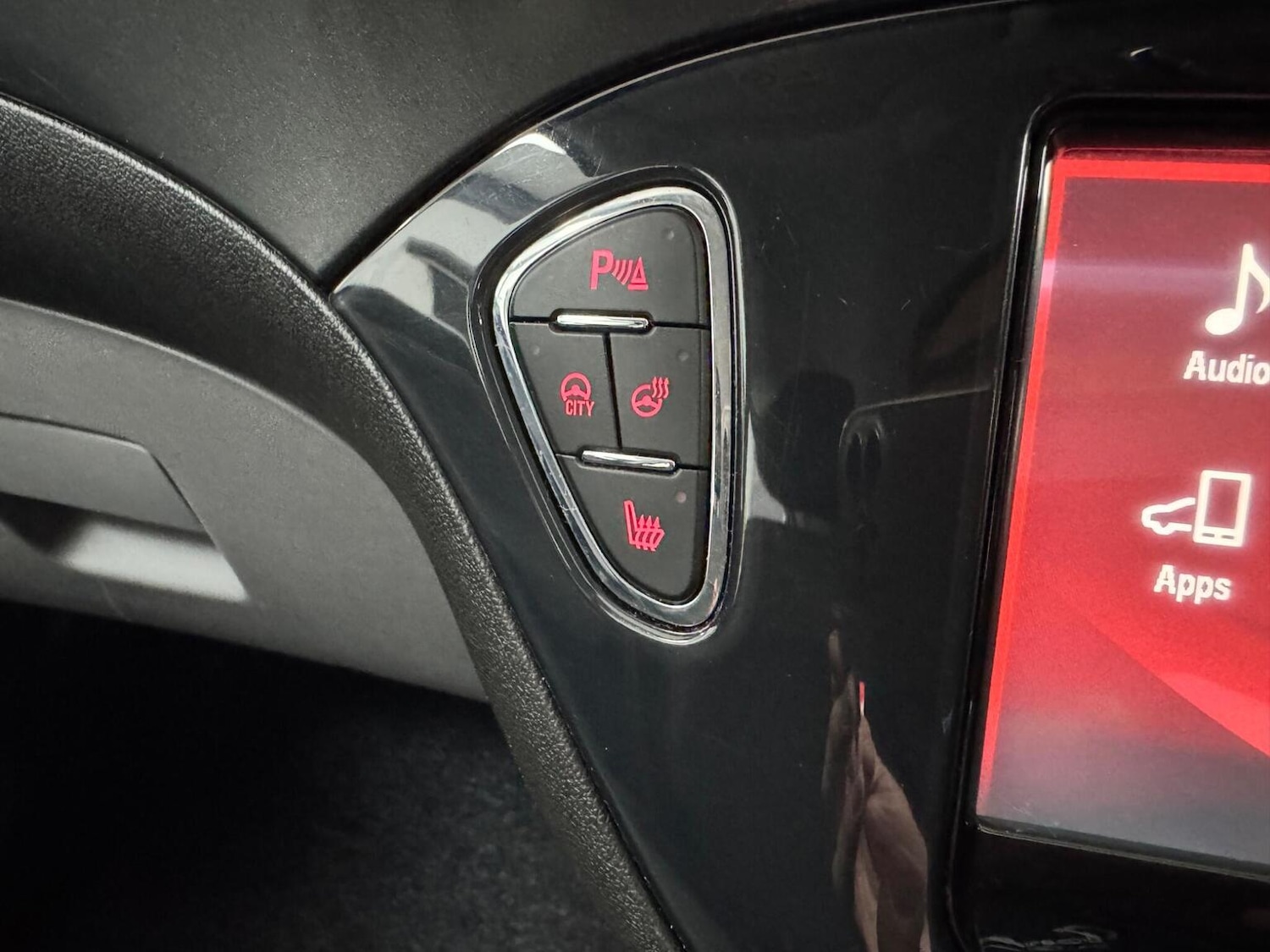 Used Vauxhall Corsa 2015 for sale - 77385190: Photo 40