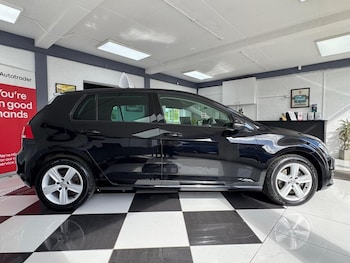 Used Volkswagen Golf 2016 for sale - 75925209: Photo