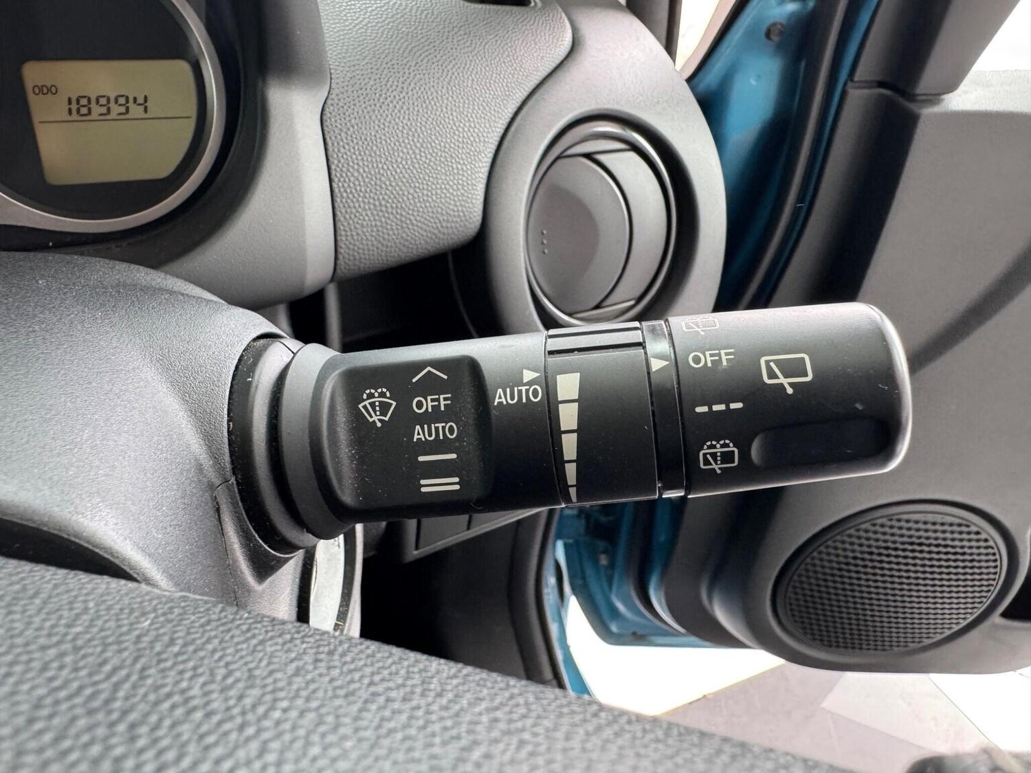 Used Mazda Mazda2 2014 for sale - 77906499: Photo 25