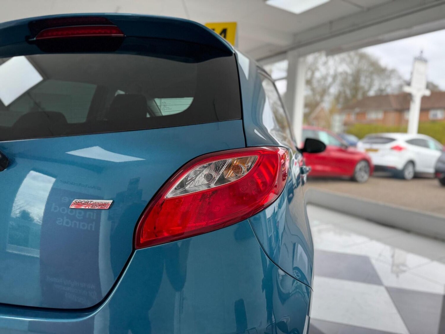 Used Mazda Mazda2 2014 for sale - 77906499: Photo 41