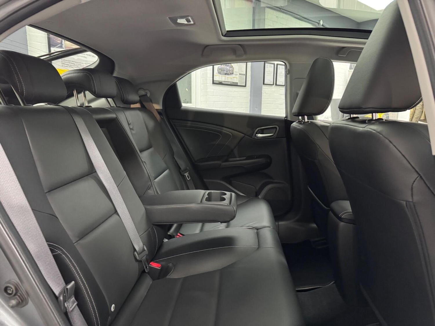 Used Honda Civic 2017 for sale - 77595409: Photo 17