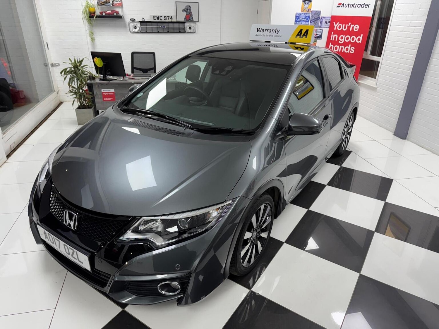 Used Honda Civic 2017 for sale - 77595409: Photo 6