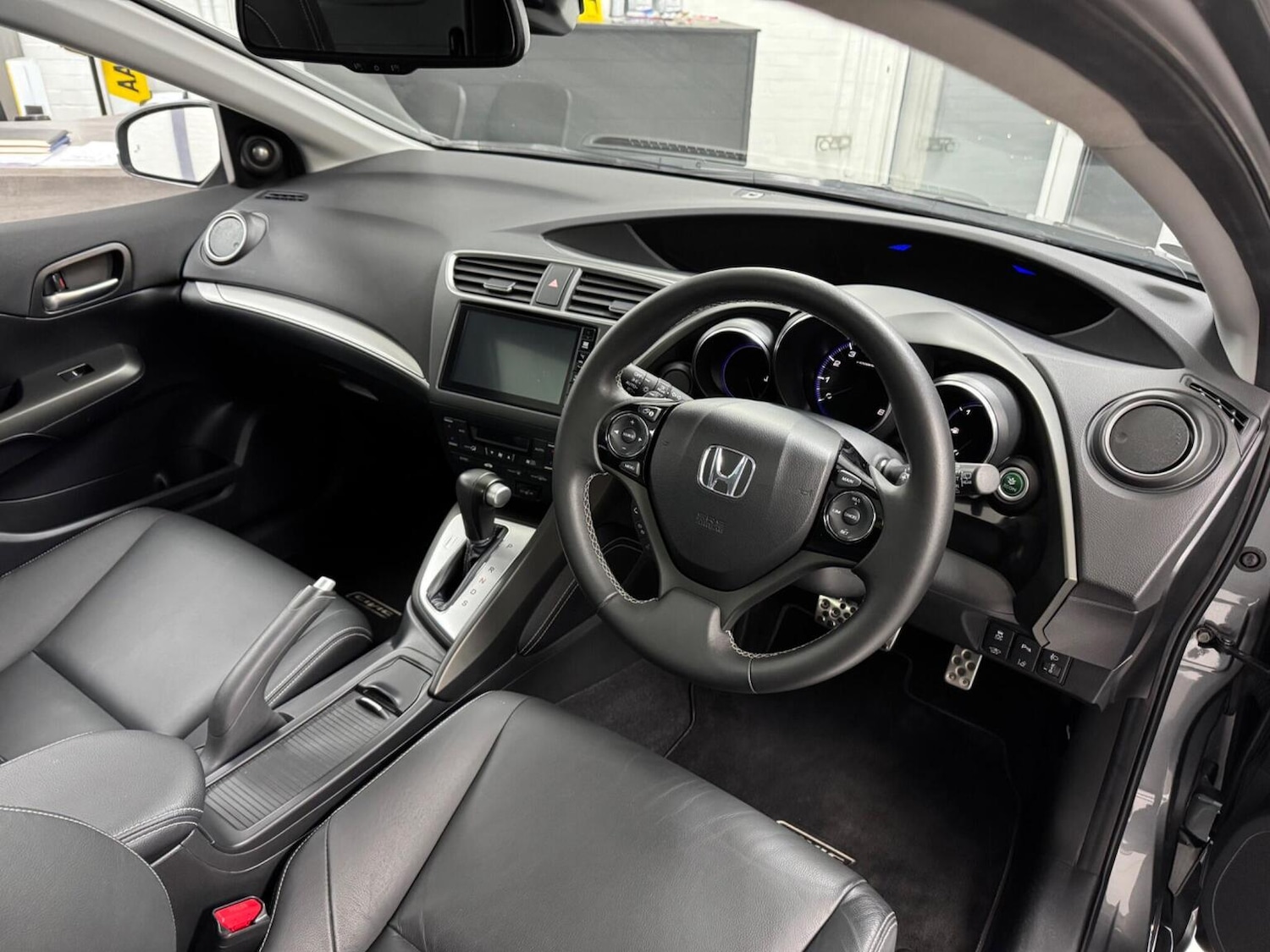 Used Honda Civic 2017 for sale - 77595409: Photo 9