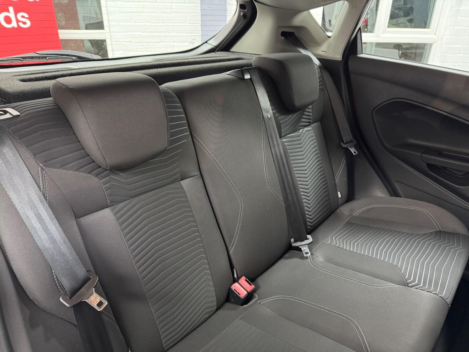 Used Ford Fiesta 2015 for sale - 77240309: Photo 16