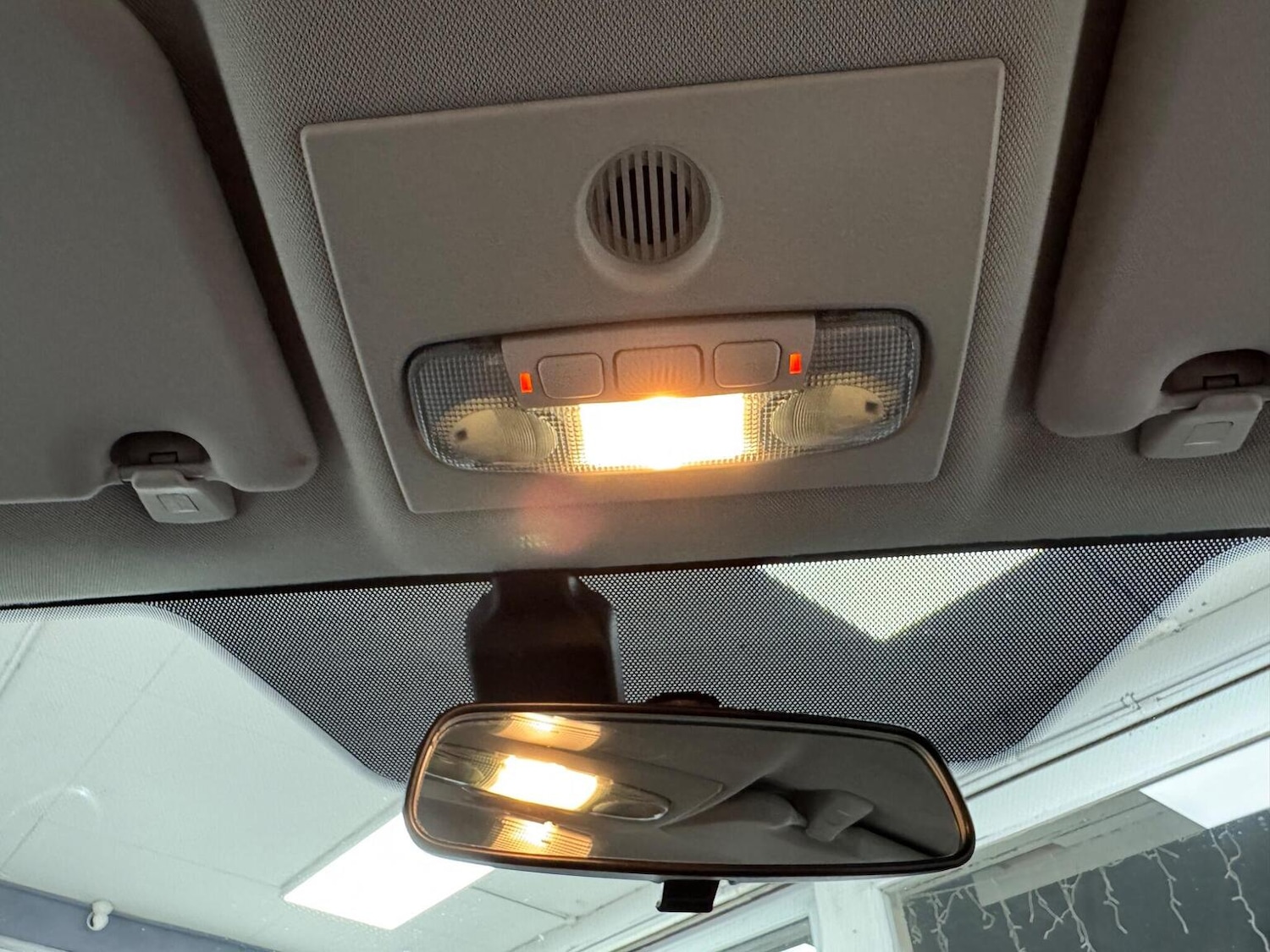 Used Ford Fiesta 2015 for sale - 77240309: Photo 38