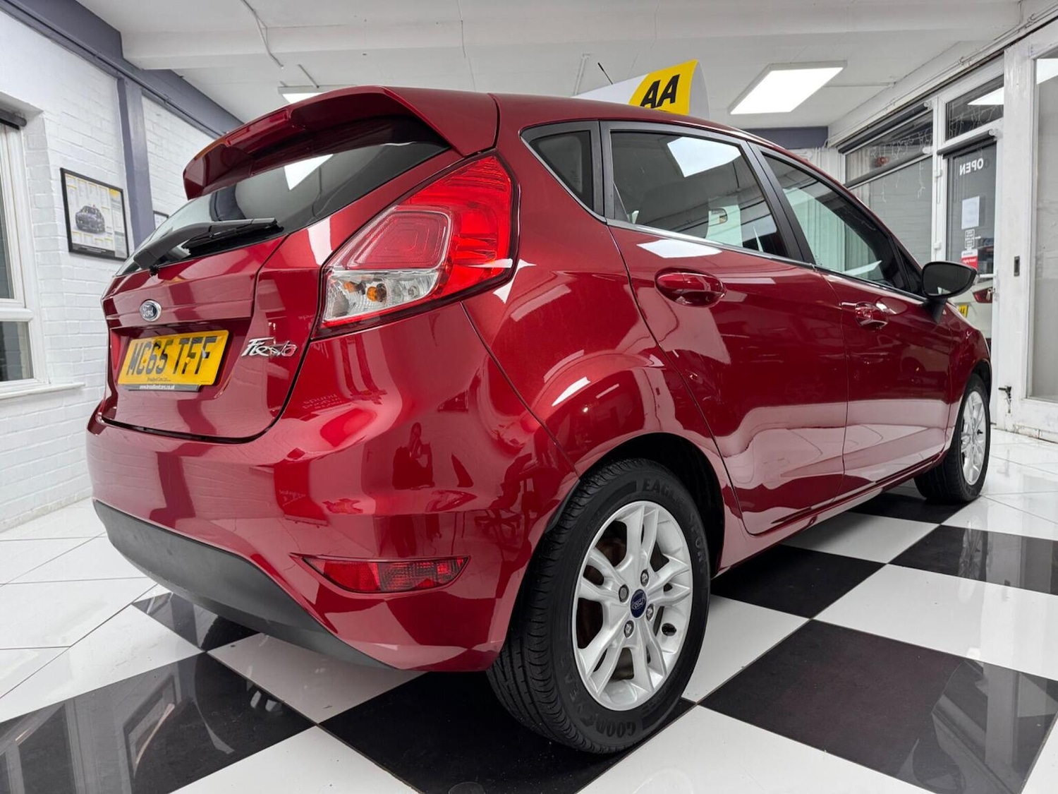 Used Ford Fiesta 2015 for sale - 77240309: Photo 9