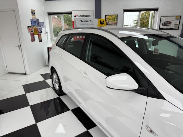Used Hyundai i30 2014 for sale - 76198290: Photo 10