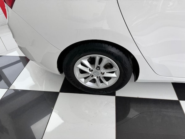 Used Hyundai i30 2014 for sale - 76198290: Photo 17