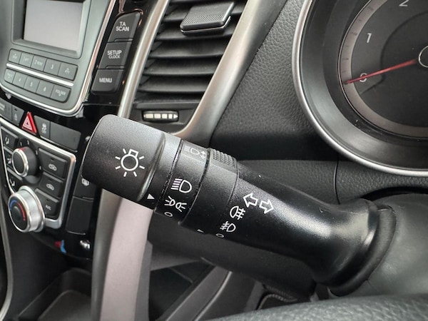 Used Hyundai i30 2014 for sale - 76198290: Photo 33