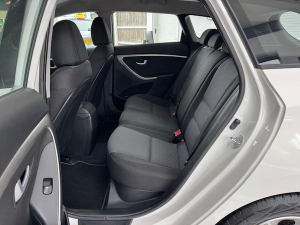 Used Hyundai i30 2014 for sale - 76198290: Photo 42