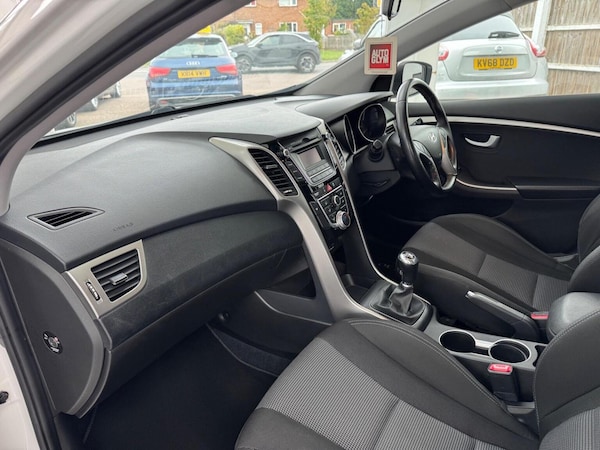 Used Hyundai i30 2014 for sale - 76198290: Photo 44
