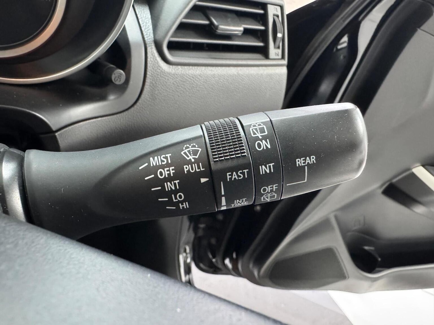Used Suzuki Swift 2018 for sale - 76134036: Photo 33