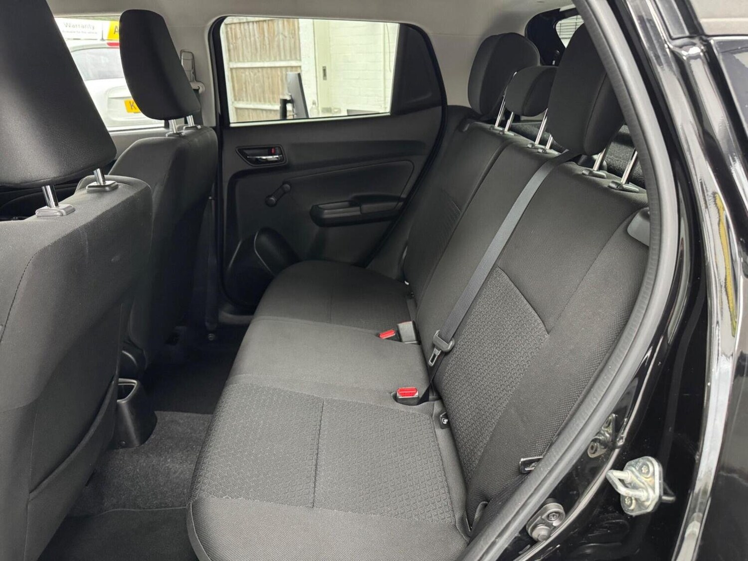 Used Suzuki Swift 2018 for sale - 76134036: Photo 43