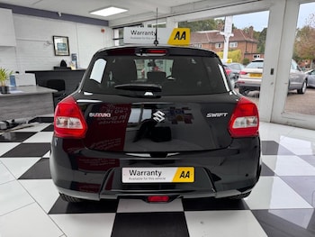 Used Suzuki Swift 2018 for sale - 76134036: Photo 4