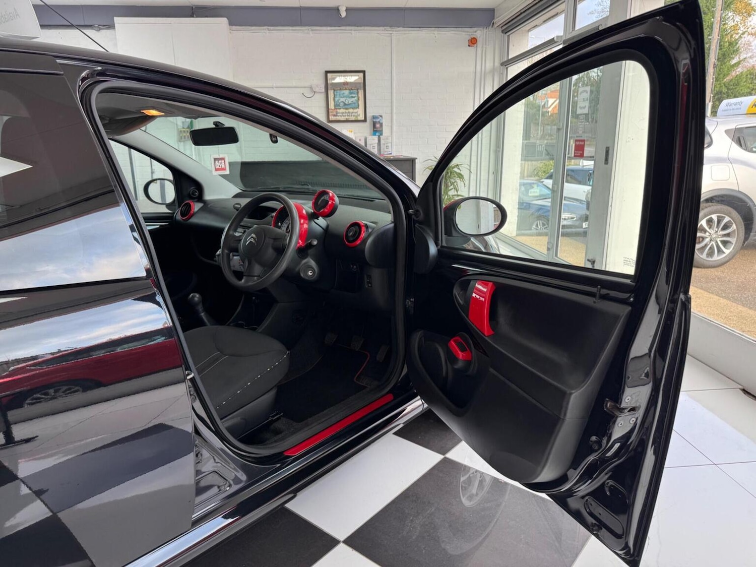 Used Citroen C1 2013 for sale - 76511010: Photo 11