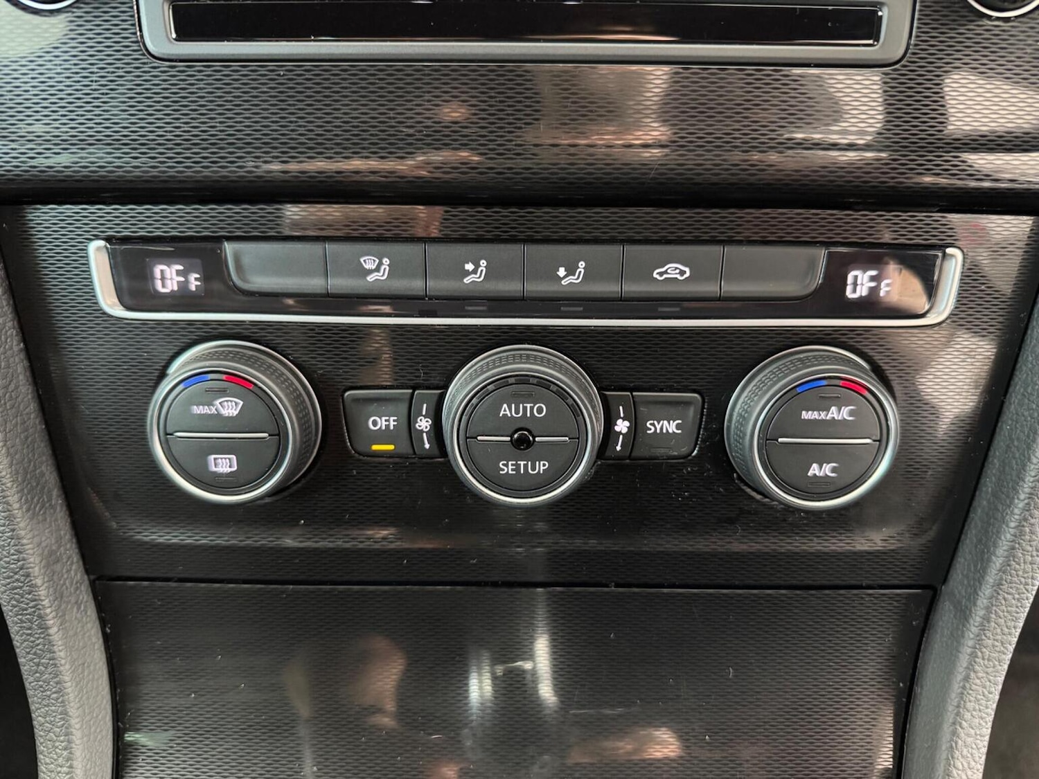 Used Volkswagen Golf 2014 for sale - 77822192: Photo 16