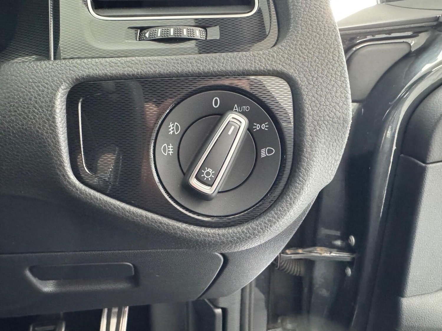 Used Volkswagen Golf 2014 for sale - 77822192: Photo 20