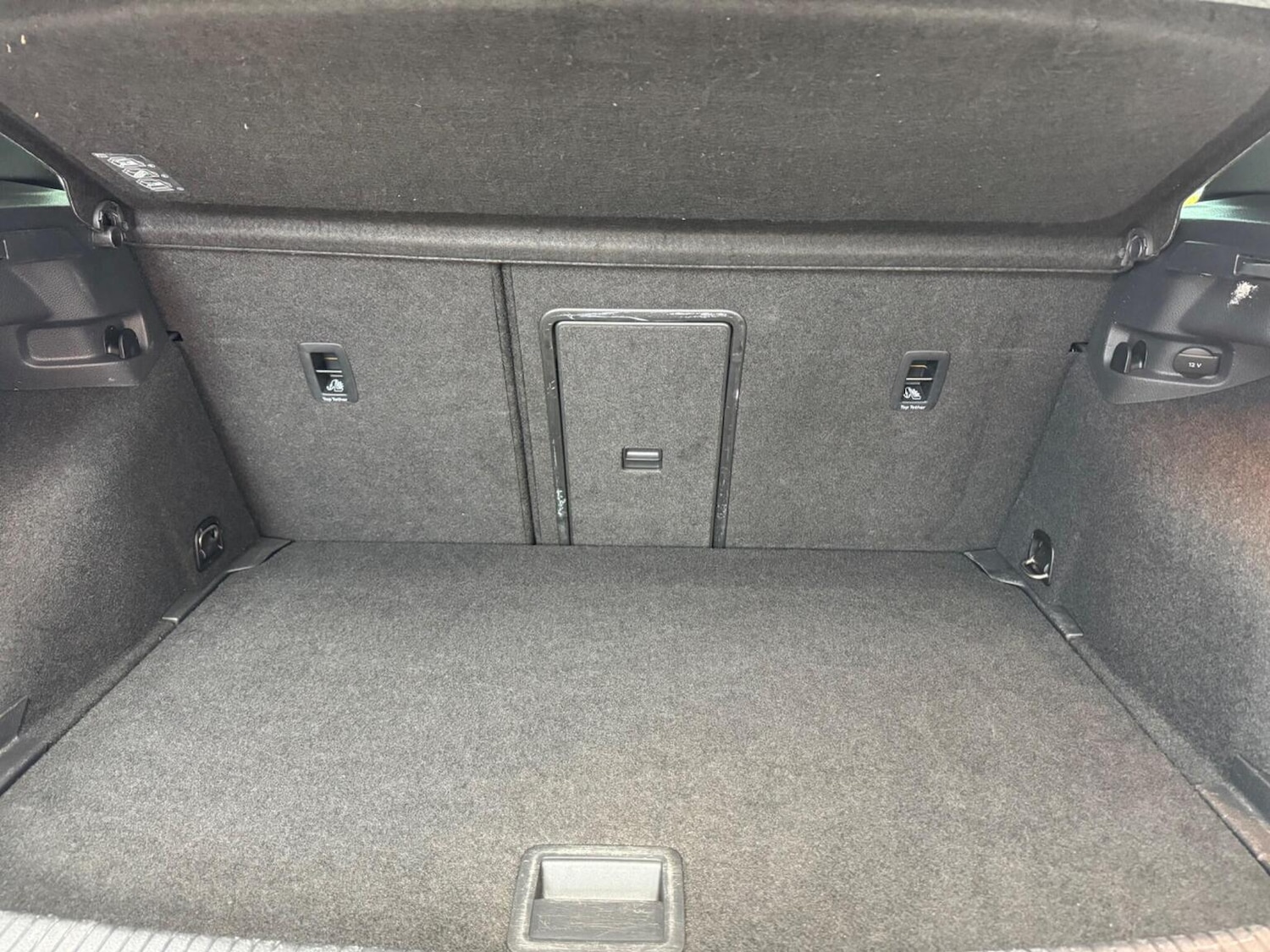 Used Volkswagen Golf 2014 for sale - 77822192: Photo 35