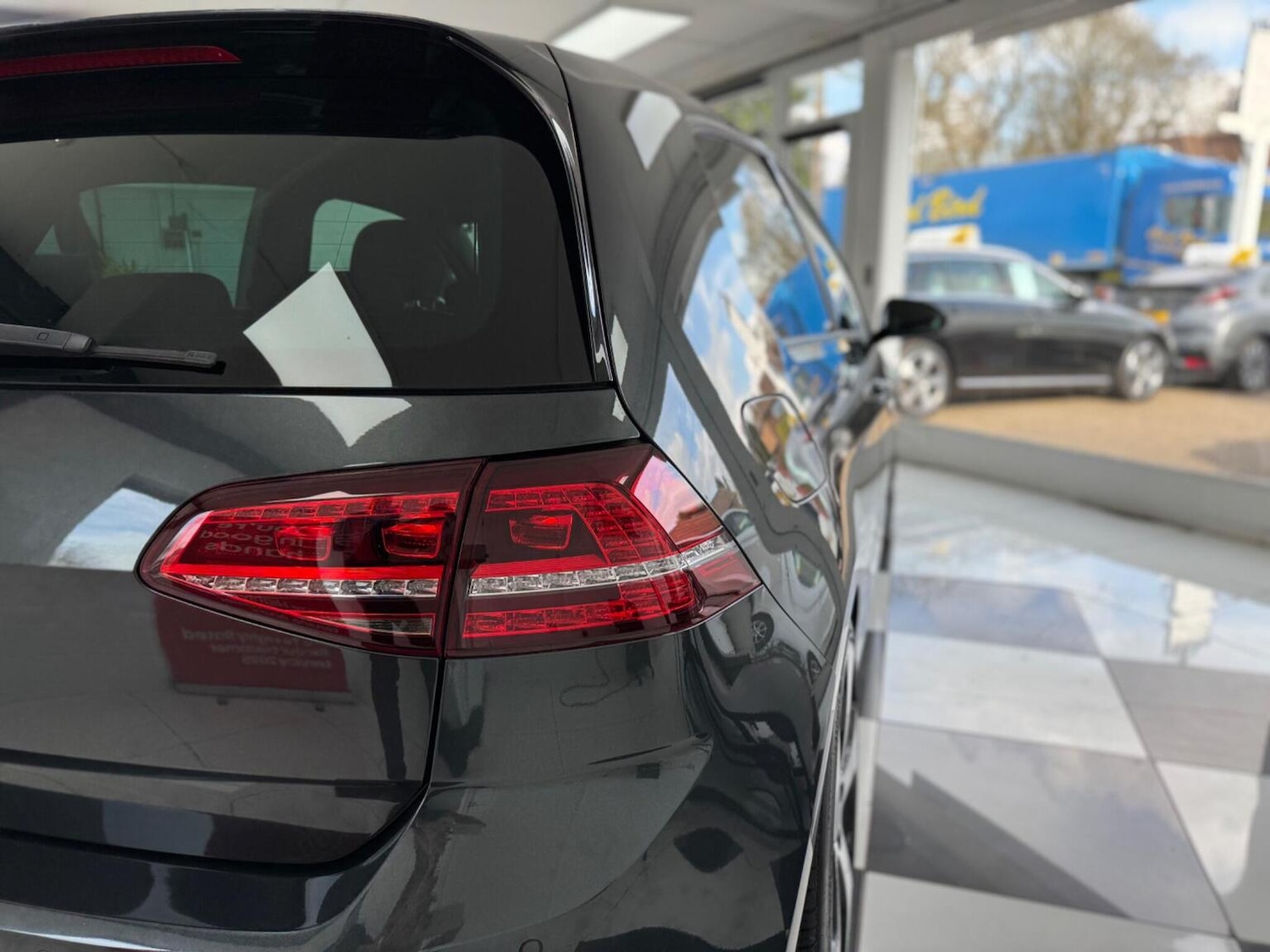 Used Volkswagen Golf 2014 for sale - 77822192: Photo 38