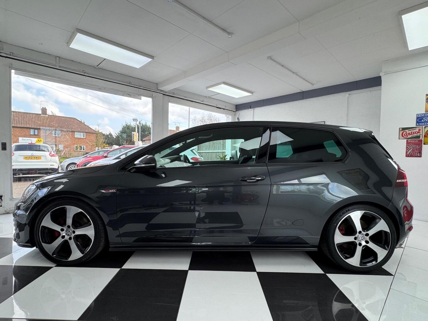 Used Volkswagen Golf 2014 for sale - 77822192: Photo 4