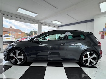 Used Volkswagen Golf 2014 for sale - 77822192: Photo