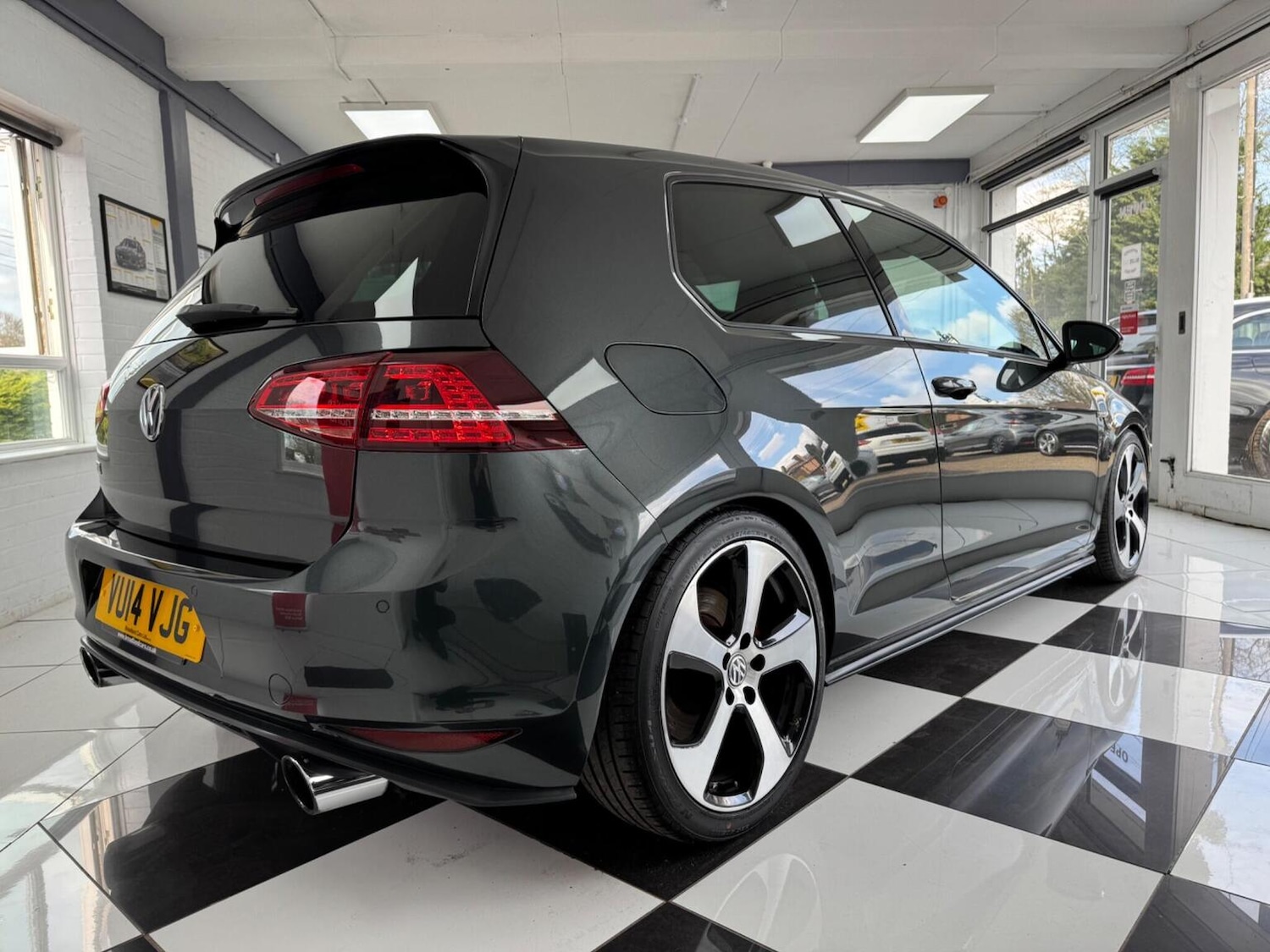 Used Volkswagen Golf 2014 for sale - 77822192: Photo 8