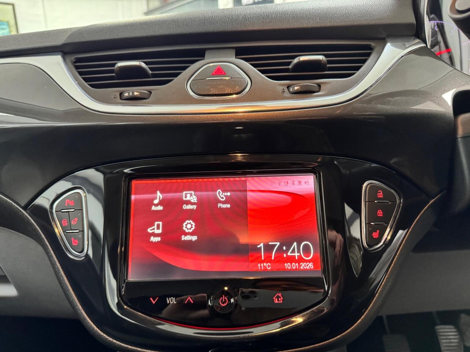 Used Vauxhall Corsa 2015 for sale - 77162198: Photo 33