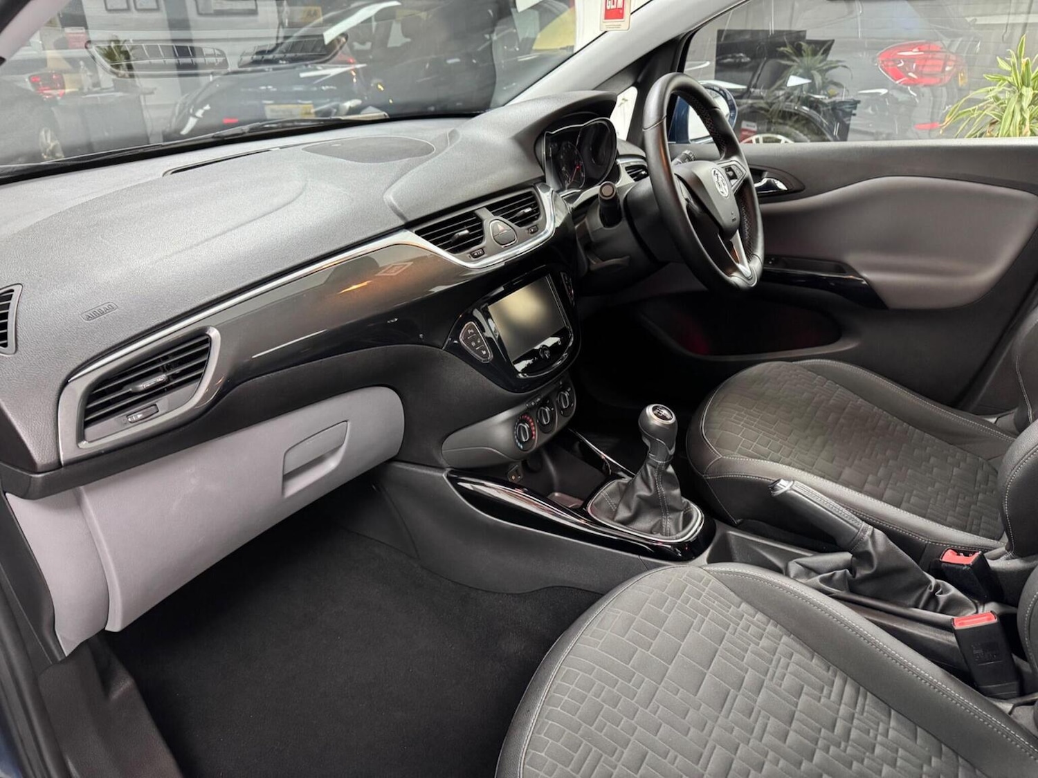 Used Vauxhall Corsa 2015 for sale - 77162198: Photo 39