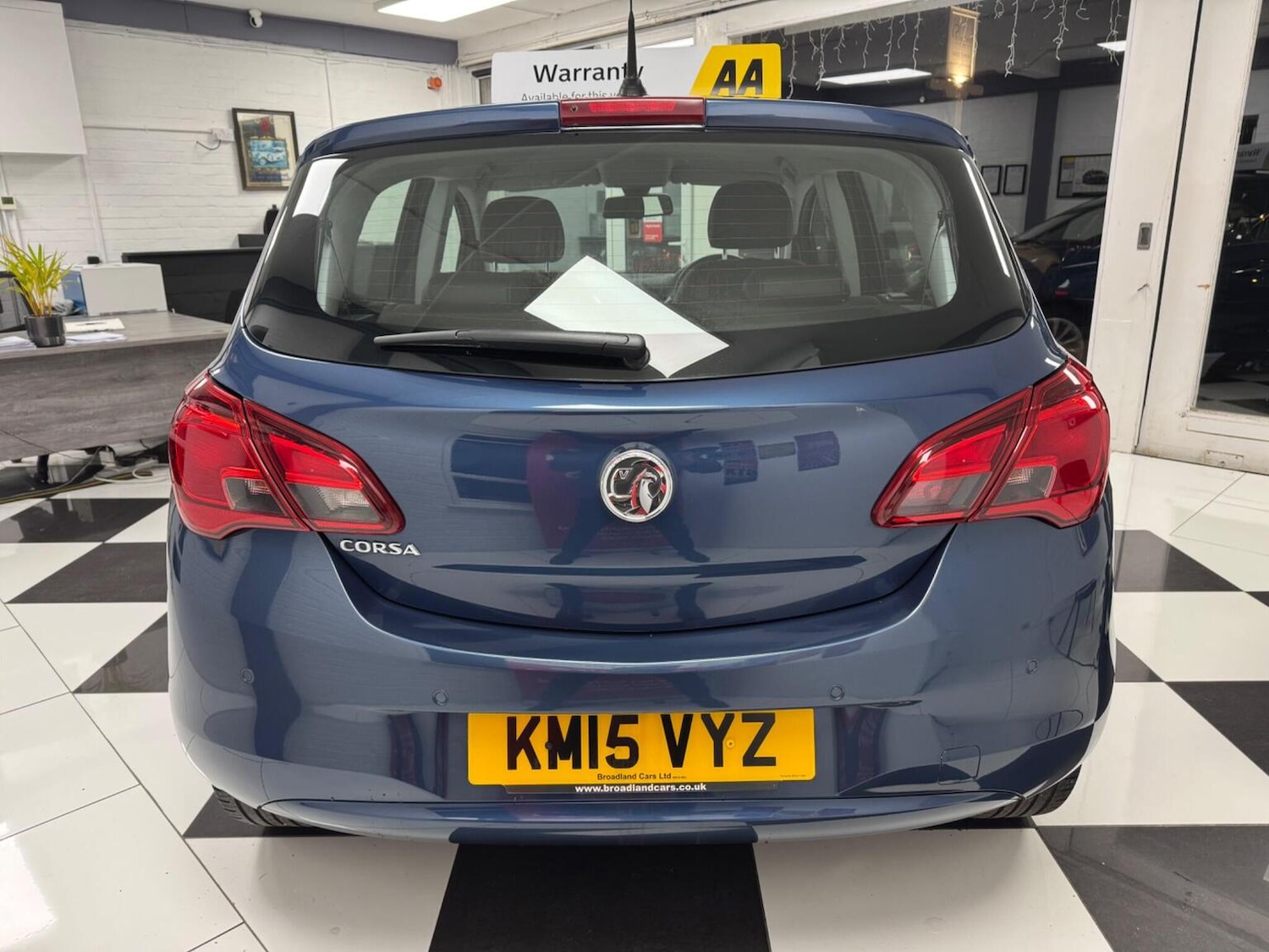 Used Vauxhall Corsa 2015 for sale - 77162198: Photo 6