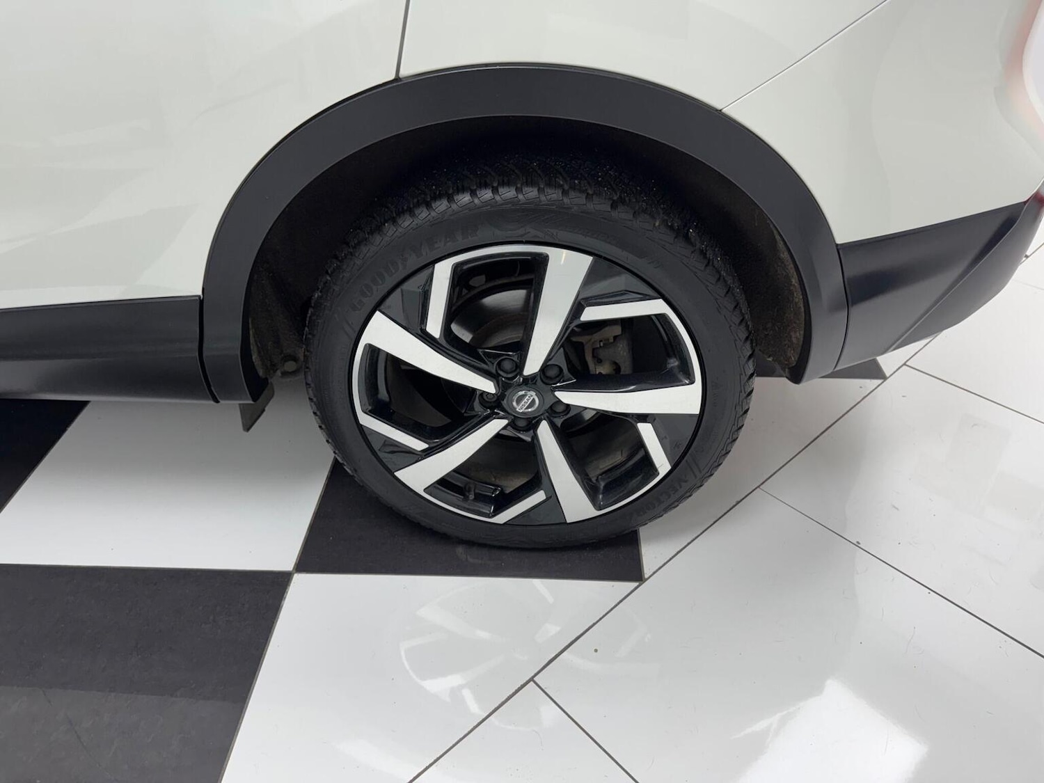 Used Nissan Qashqai 2018 for sale - 76769805: Photo 14