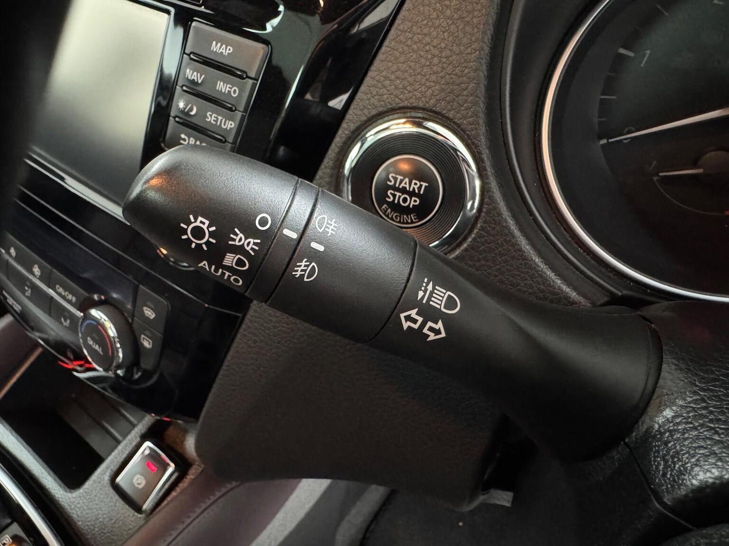 Used Nissan Qashqai 2018 for sale - 76769805: Photo 36