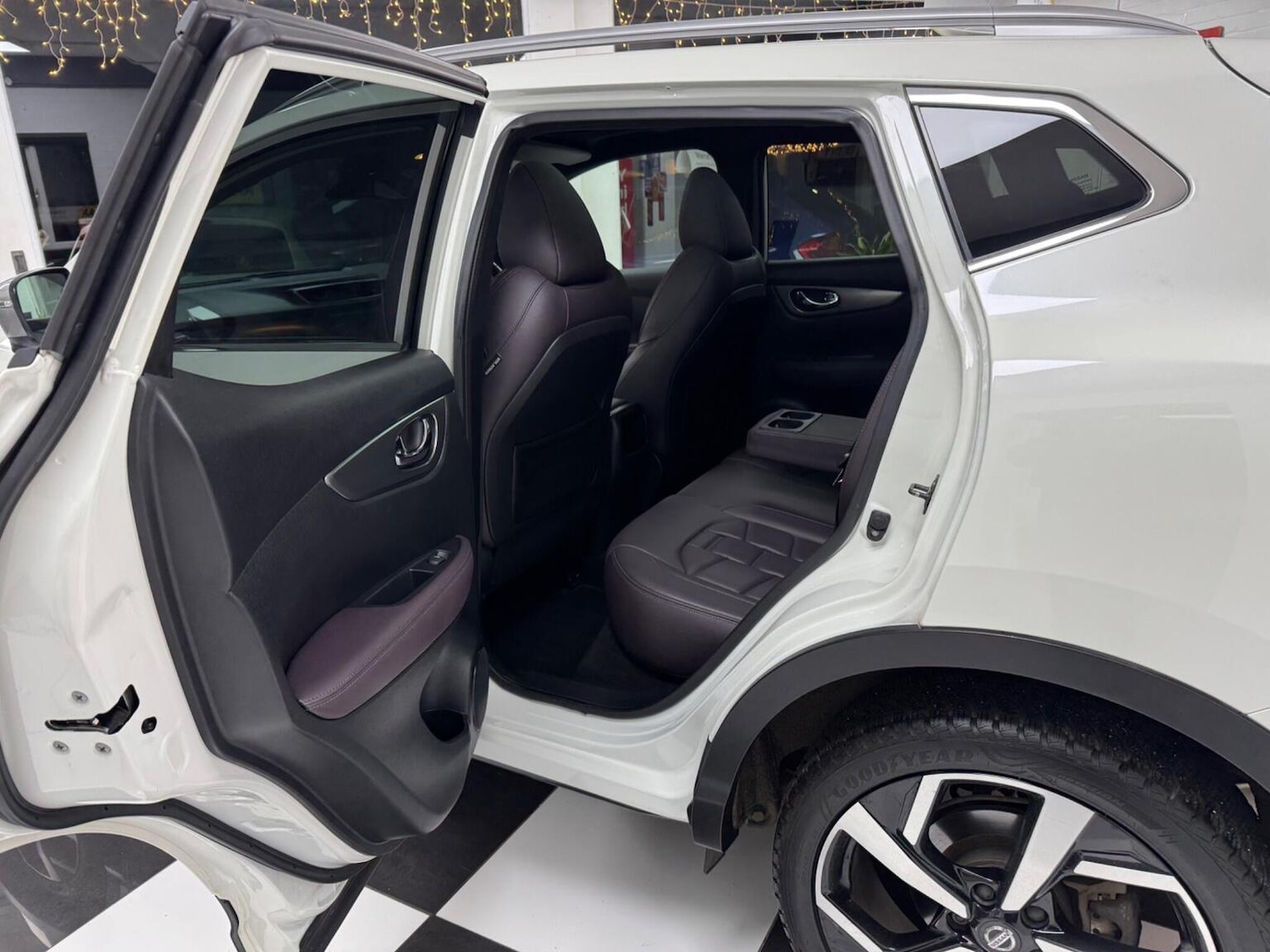 Used Nissan Qashqai 2018 for sale - 76769805: Photo 46