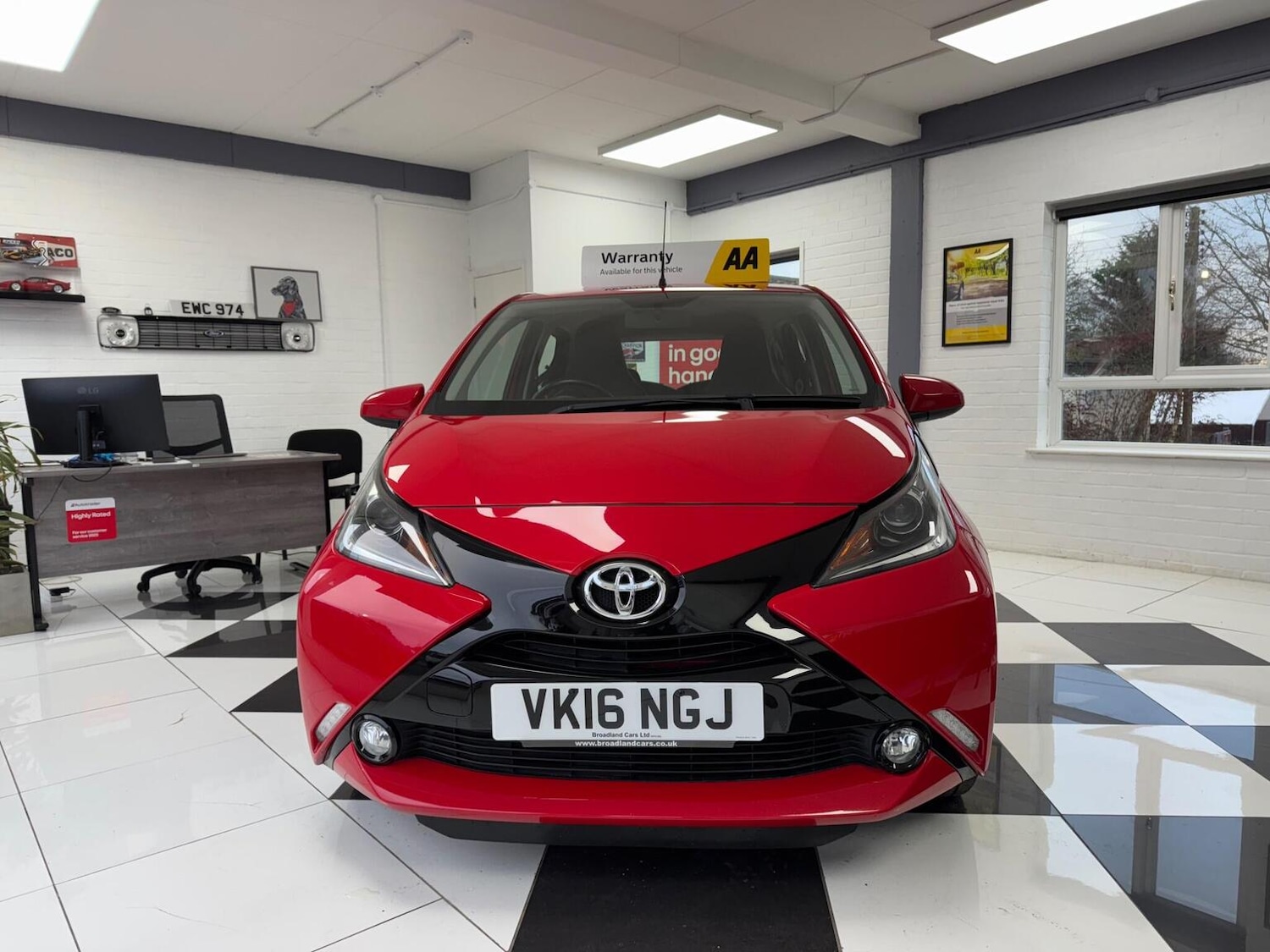 Used Toyota AYGO 2016 for sale - 77438248: Photo 2