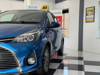 Used Toyota Yaris 2016 for sale - 79347267: Photo