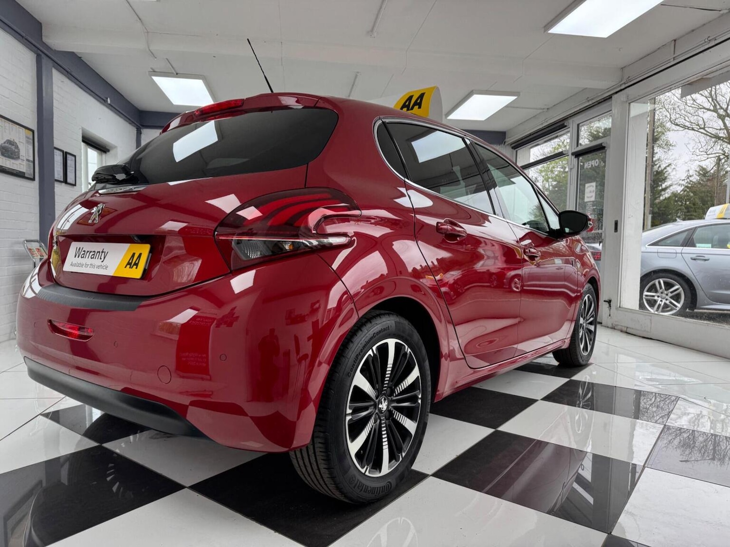 Used Peugeot 208 2019 for sale - 78213628: Photo 9