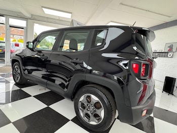 Used Jeep Renegade 2018 for sale - 78060494: Photo